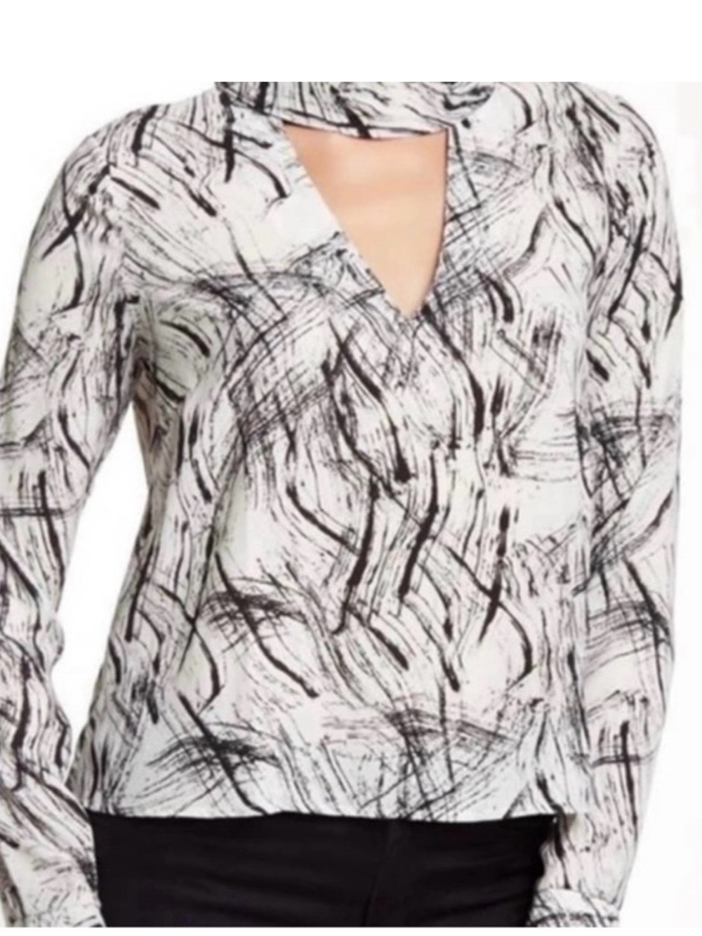 Astr abstract black and white cut out long sleeve blouse zip in back Size Small